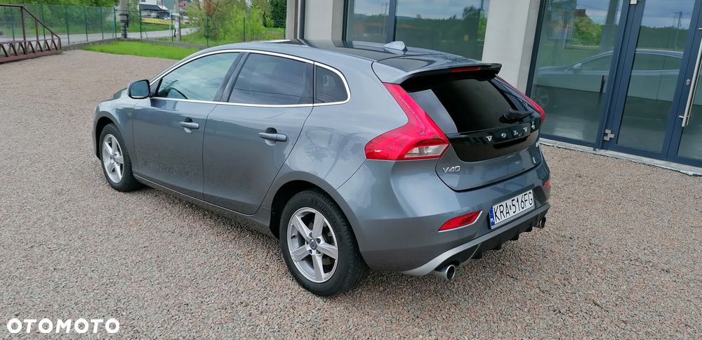 Volvo V40 T3 Drive-E R-Design Momentum - 31
