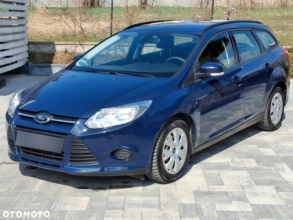 Ford Focus 1.6 TDCi DPF Start-Stopp-System SYNC Edition - 3