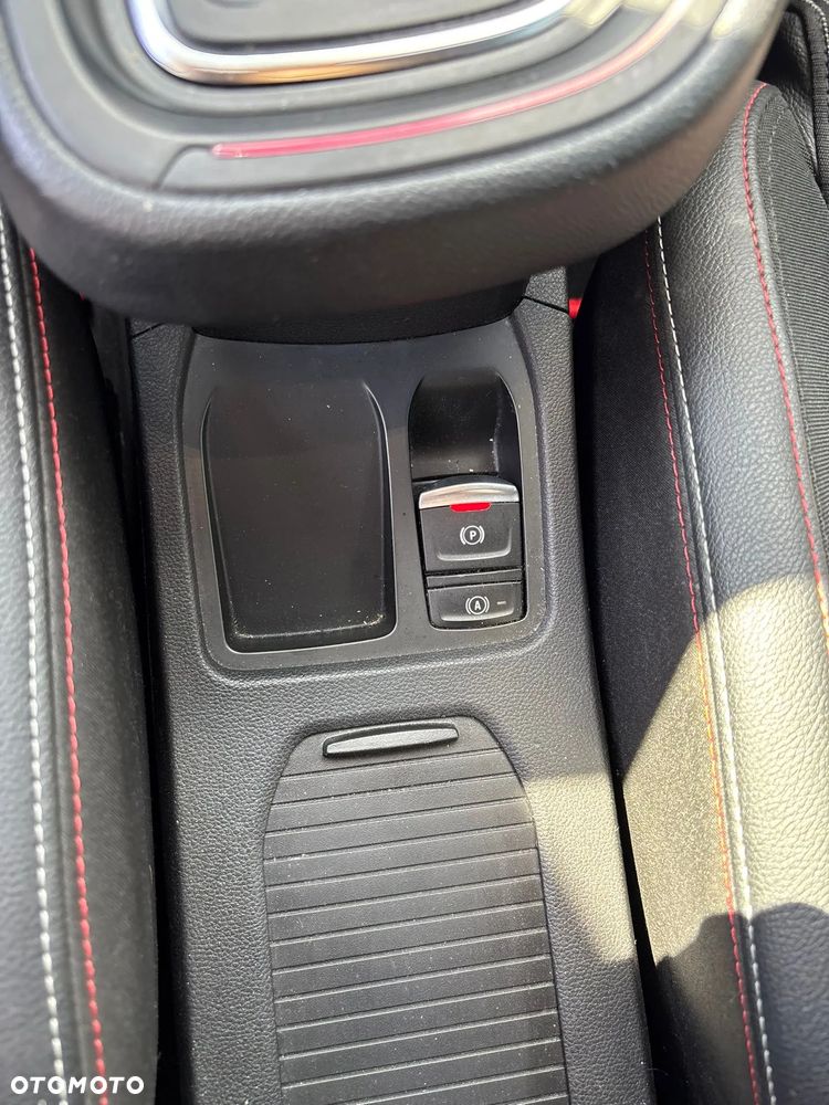 Renault Clio E-TECH 140 R.S LINE - 26