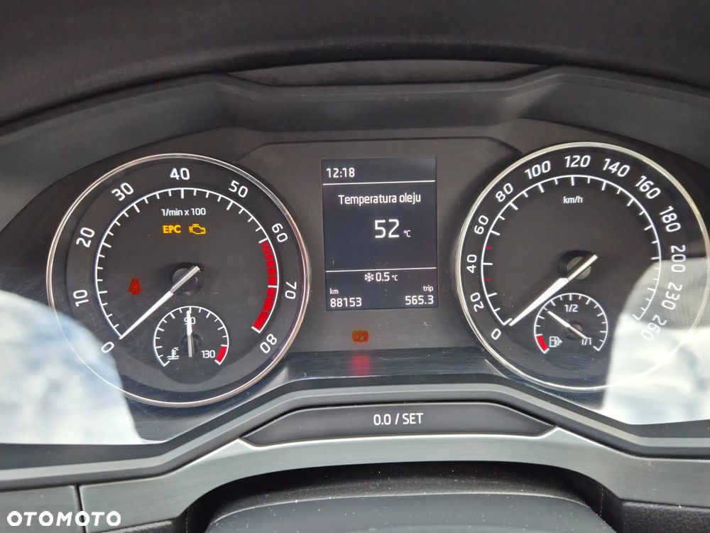 Skoda Superb 1.8 TSI Ambition - 14