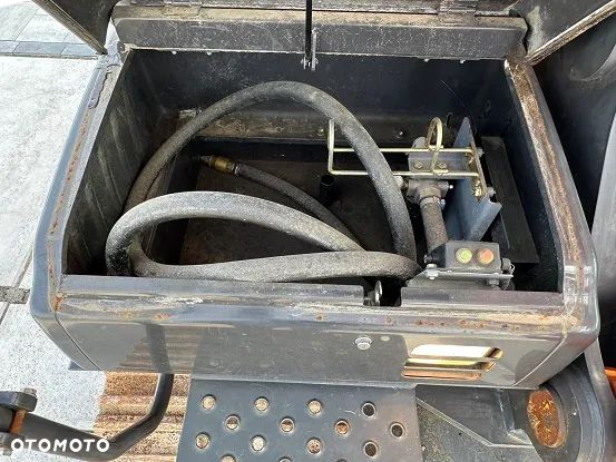 Hitachi ZX350LC-5B - 35