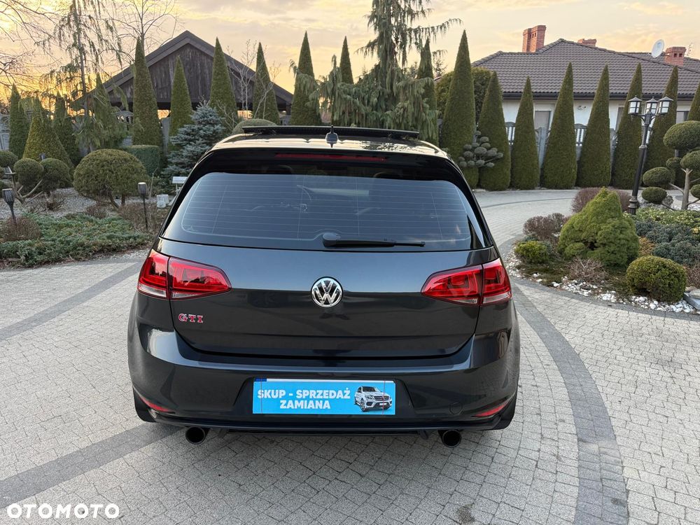 Volkswagen Golf GTI (BlueMotion Technology) DSG - 35
