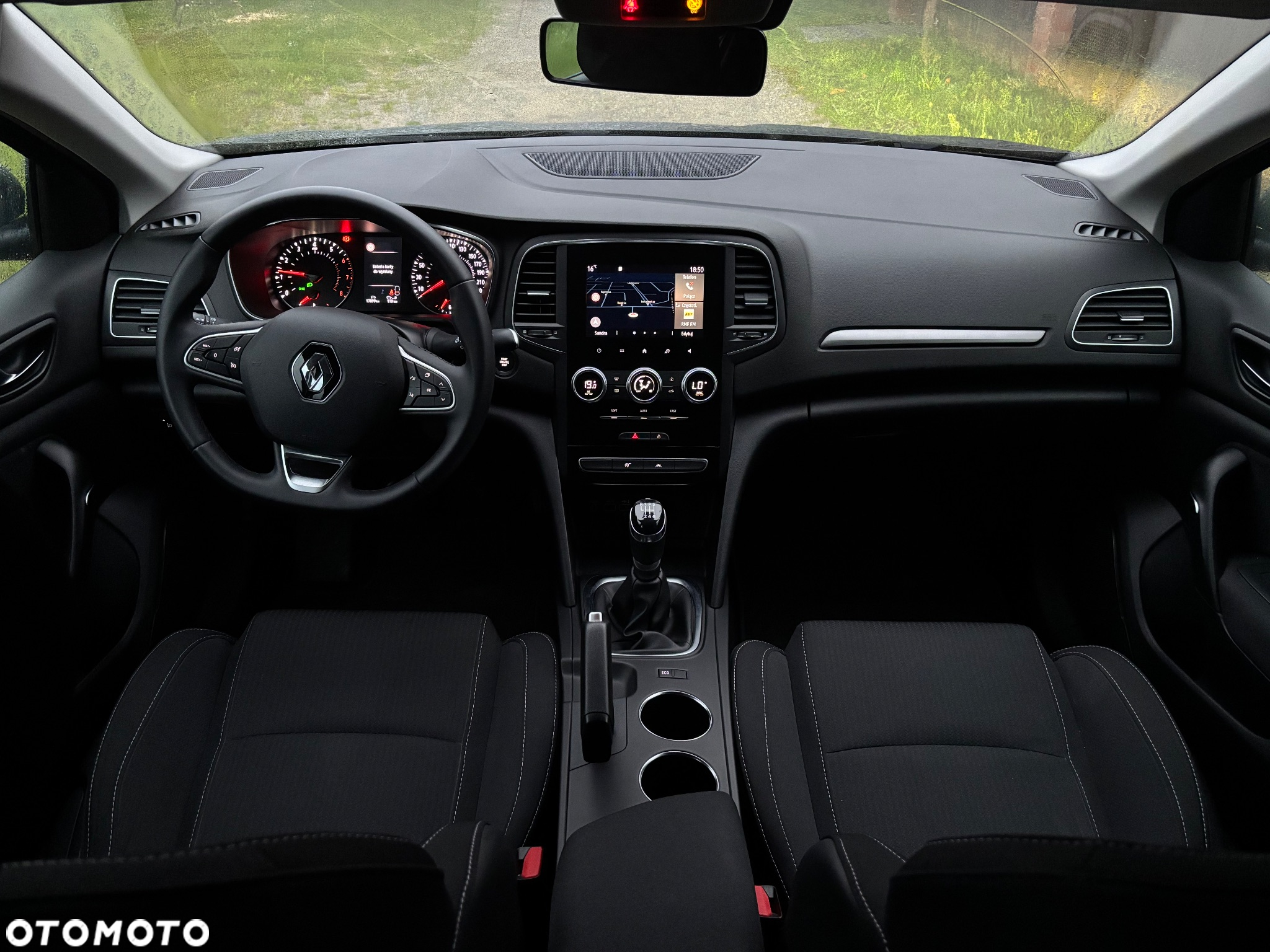Renault Megane TCe 115 GPF LIFE - 13