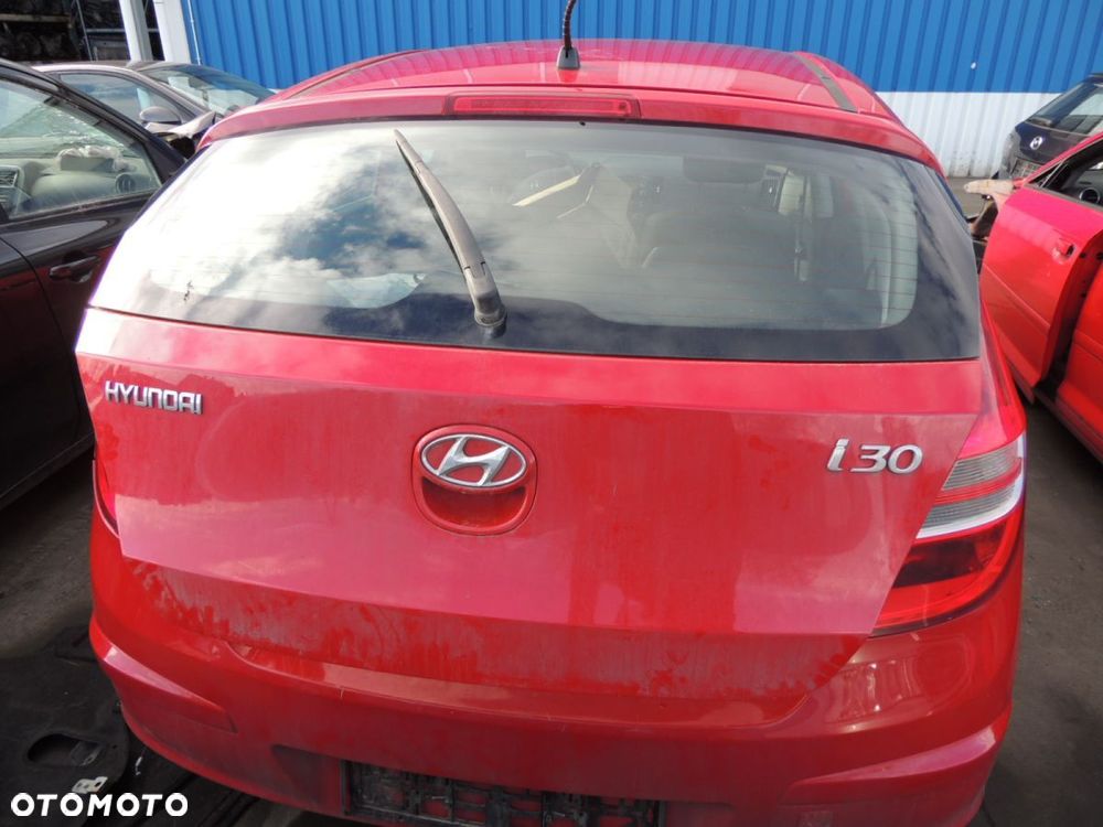 Klapa bagażnika Hyundai I30 '09 - 1