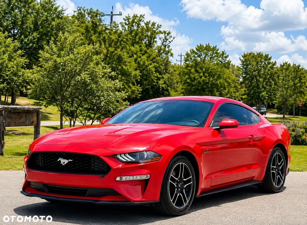 Ford Mustang - 2