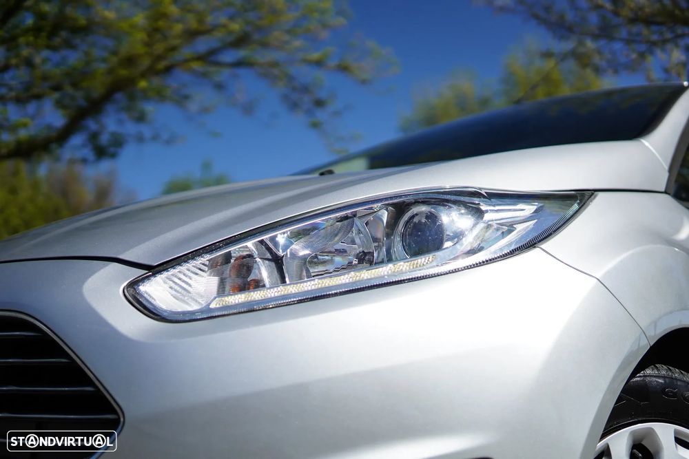 Ford Fiesta 1.5 TDCi Titanium ECOnetic - 15