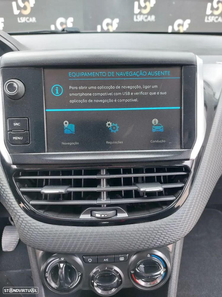 Peugeot 208 1.6 BlueHDi Style - 25