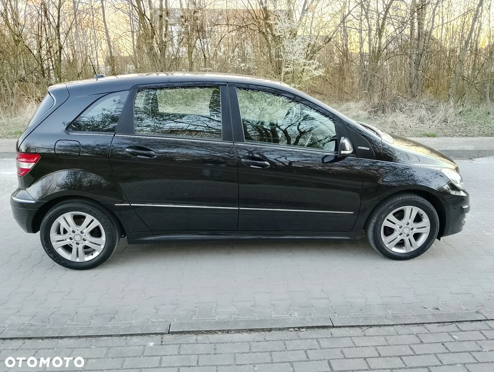 Mercedes-Benz Klasa B 180 BlueEFFICIENCY SPORT EDITION - 6