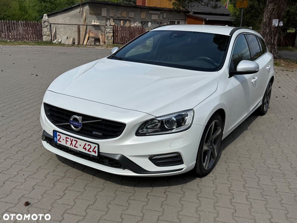 Volvo V60 D4 Drive-E R-Design Summum - 20