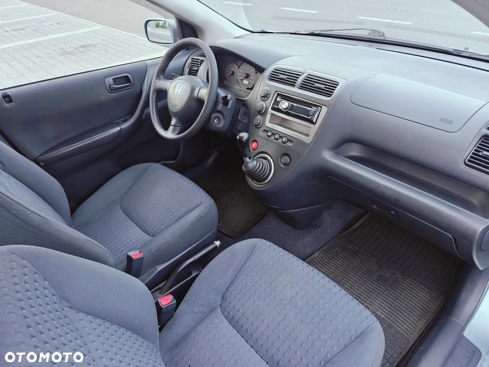 Honda Civic 1.6i LS - 18