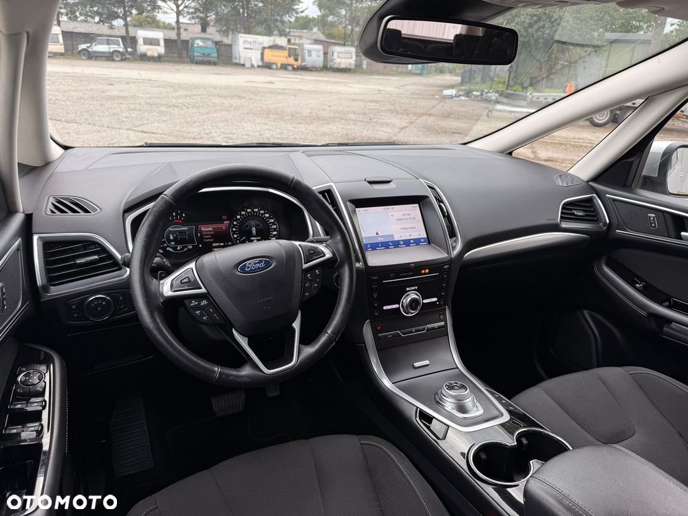 Ford S-Max 2.0 EcoBlue Titanium - 4