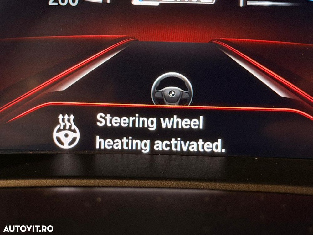 BMW Seria 5 530e Aut. Luxury Line - 34