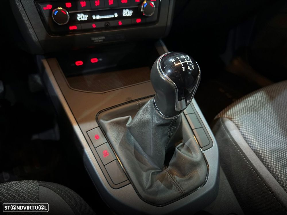 SEAT Arona 1.0 TSI Style - 24