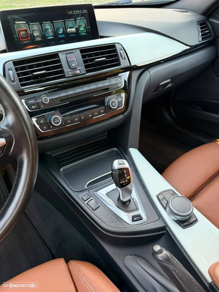 BMW 330 e iPerformance M Sport - 19