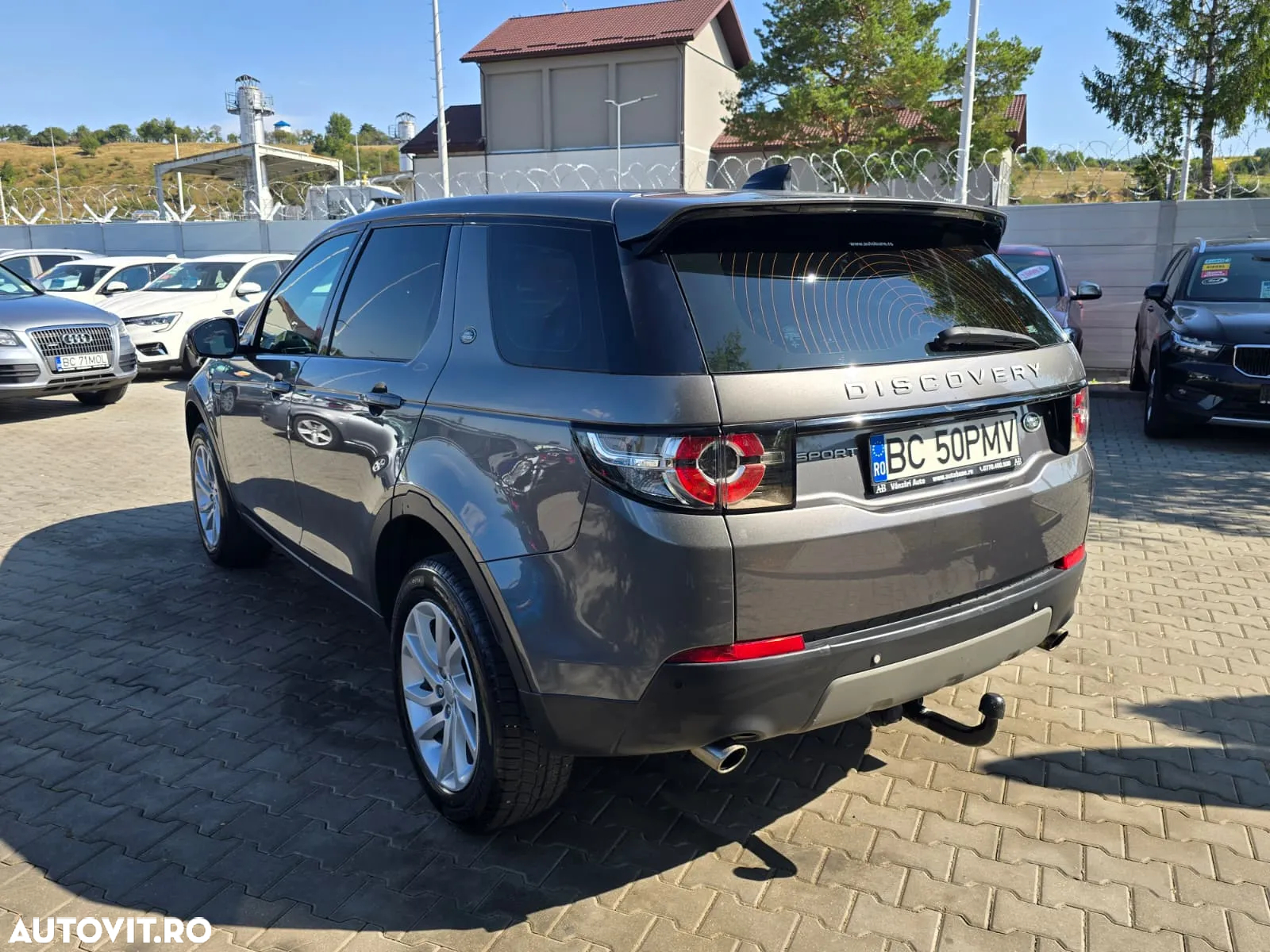 Land Rover Discovery Sport 2.0 l TD4 HSE Luxury Aut. - 3
