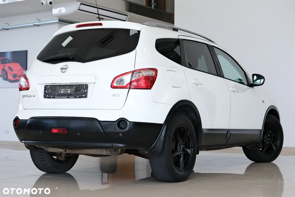 Nissan Qashqai+2 - 4