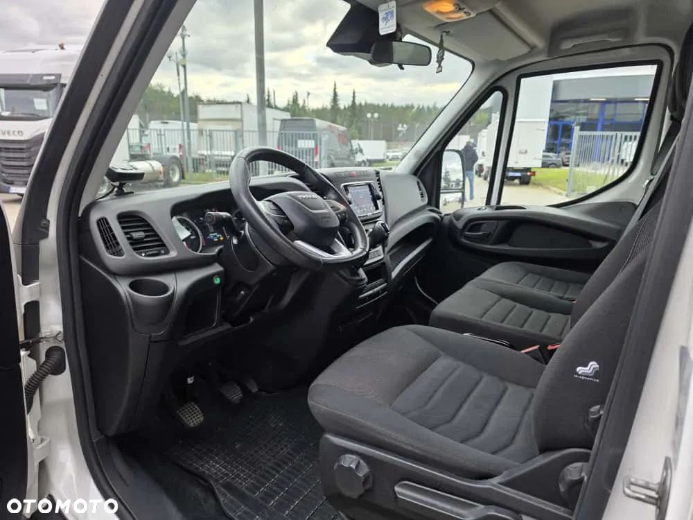 Iveco 50C18 Chłodnia Izoterma 8EP tylko 80000 km Krajowy Ledy  Agregat Carrier citymax 400 - 7