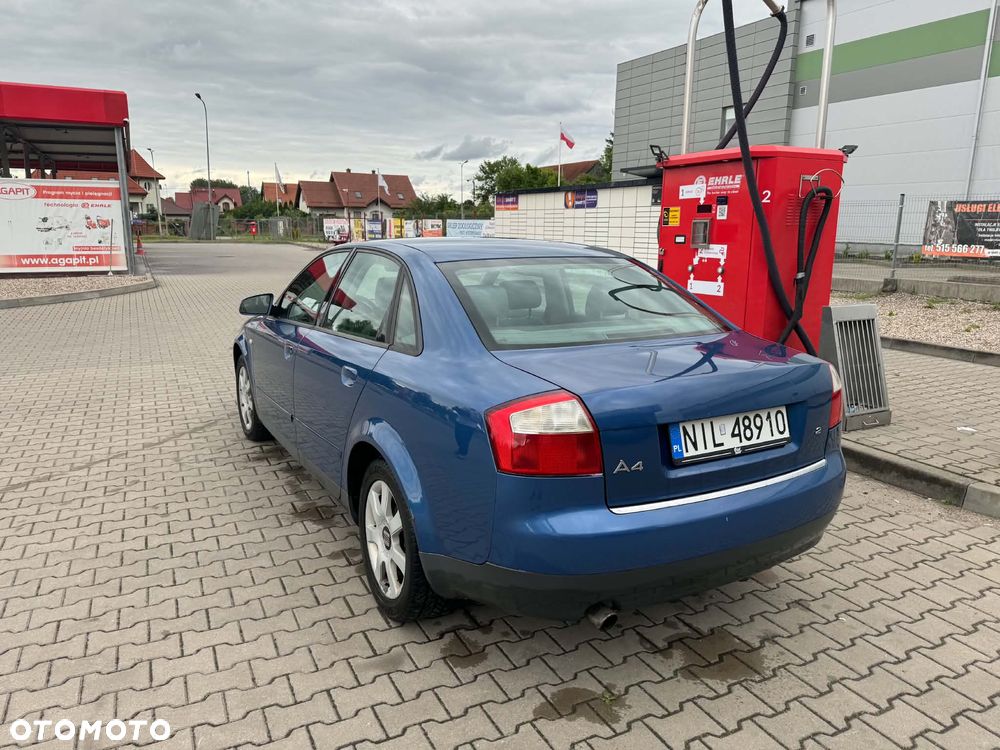 Audi A4 Limousine - 26