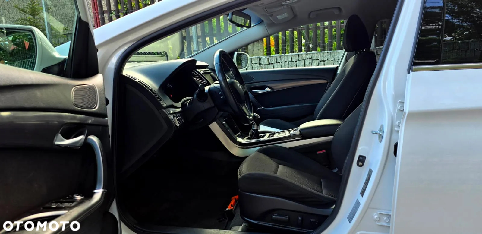 Hyundai i40 1.6 GDI Comfort + - 19