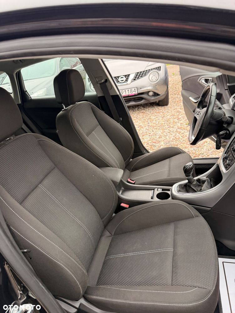 Opel Astra - 16