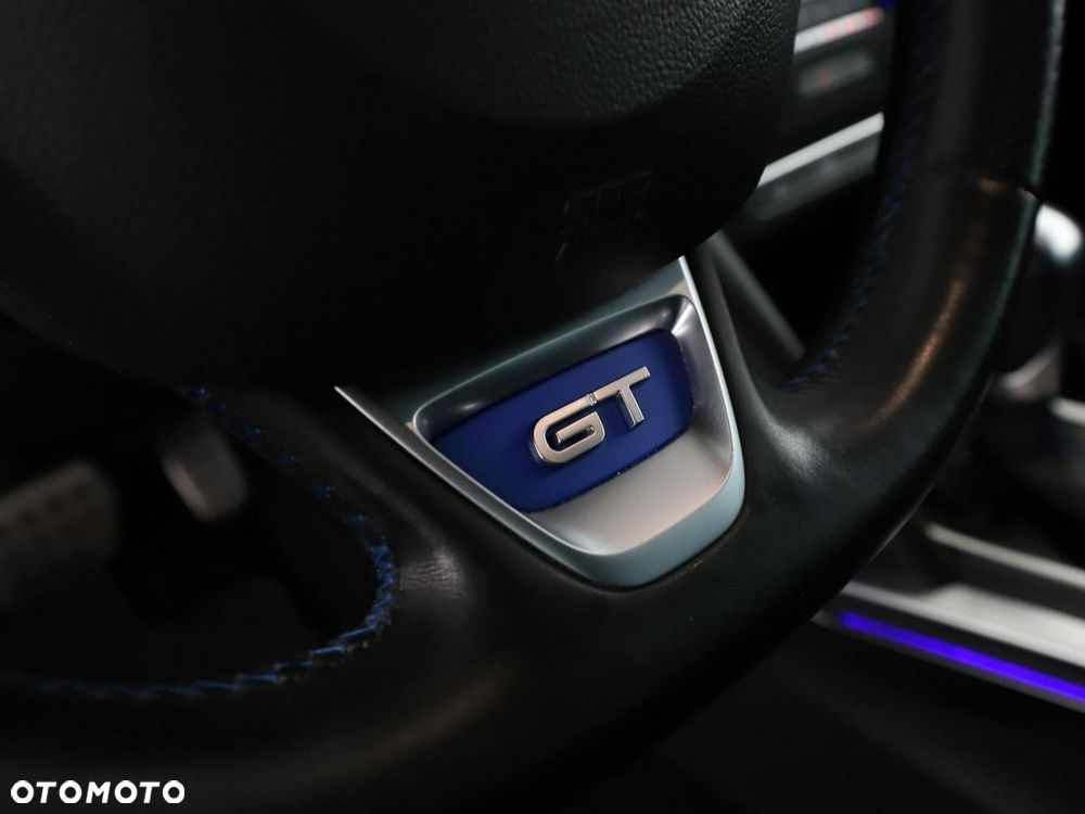 Renault Megane ENERGY TCe 205 EDC GT - 40