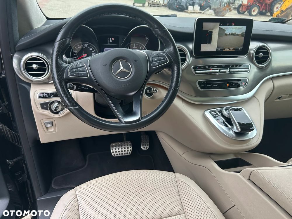 Mercedes-Benz Klasa V 250 d Exclusive 7G-Tronic - 17
