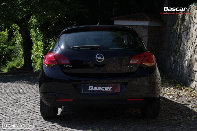 Opel Astra 1.7 CDTI Cosmo - 6