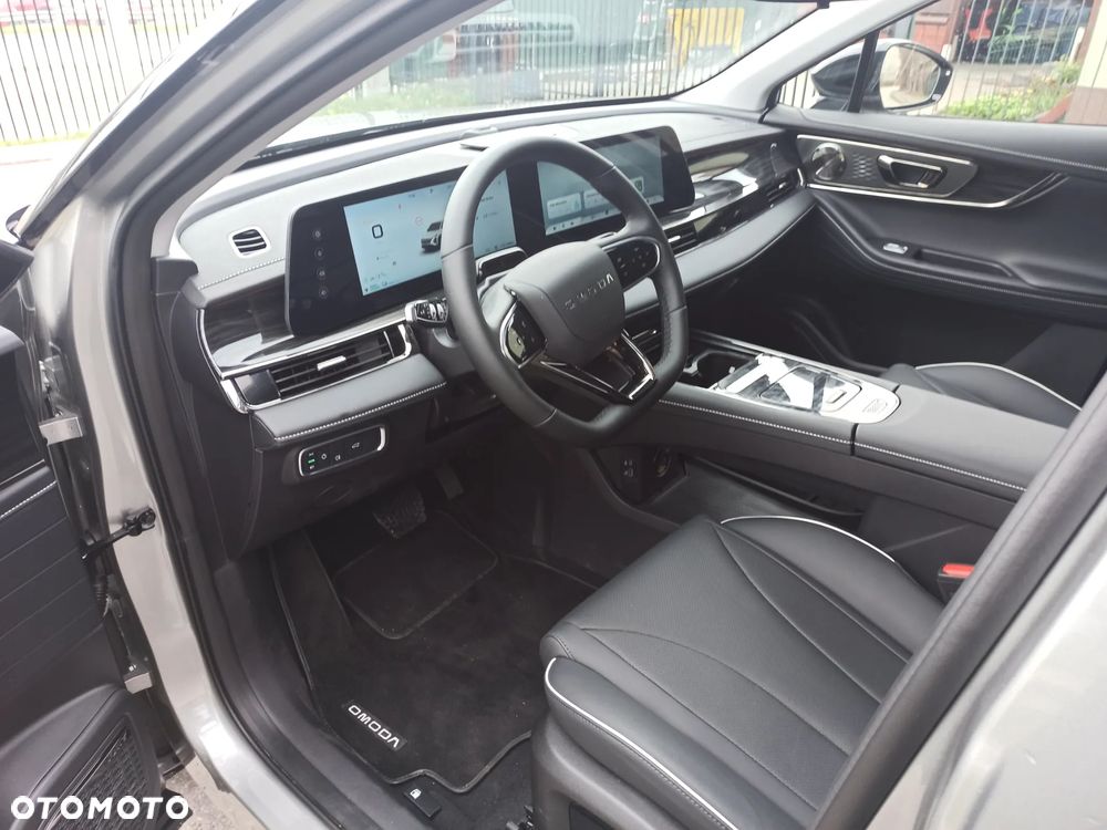 Omoda 5 1.5 T-GDI Hybrid Premium DHT - 10