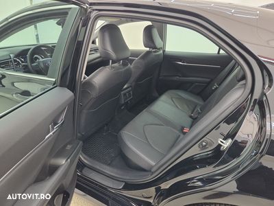 Toyota Camry 2.5 Business - 6