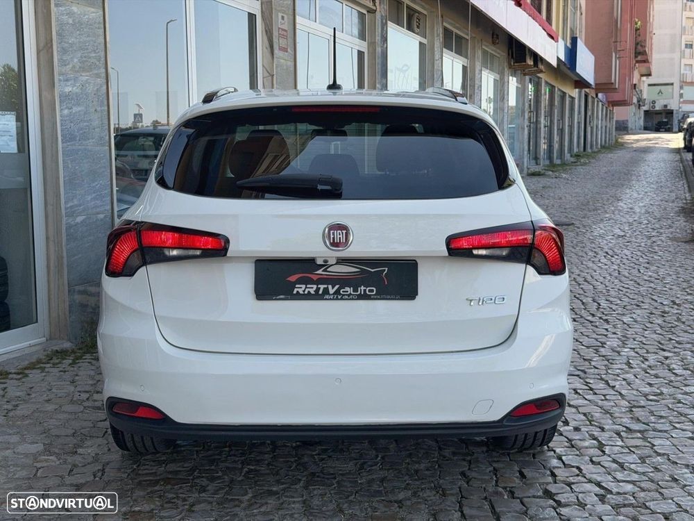 Fiat Tipo Station Wagon 1.3 M-Jet Lounge - 14