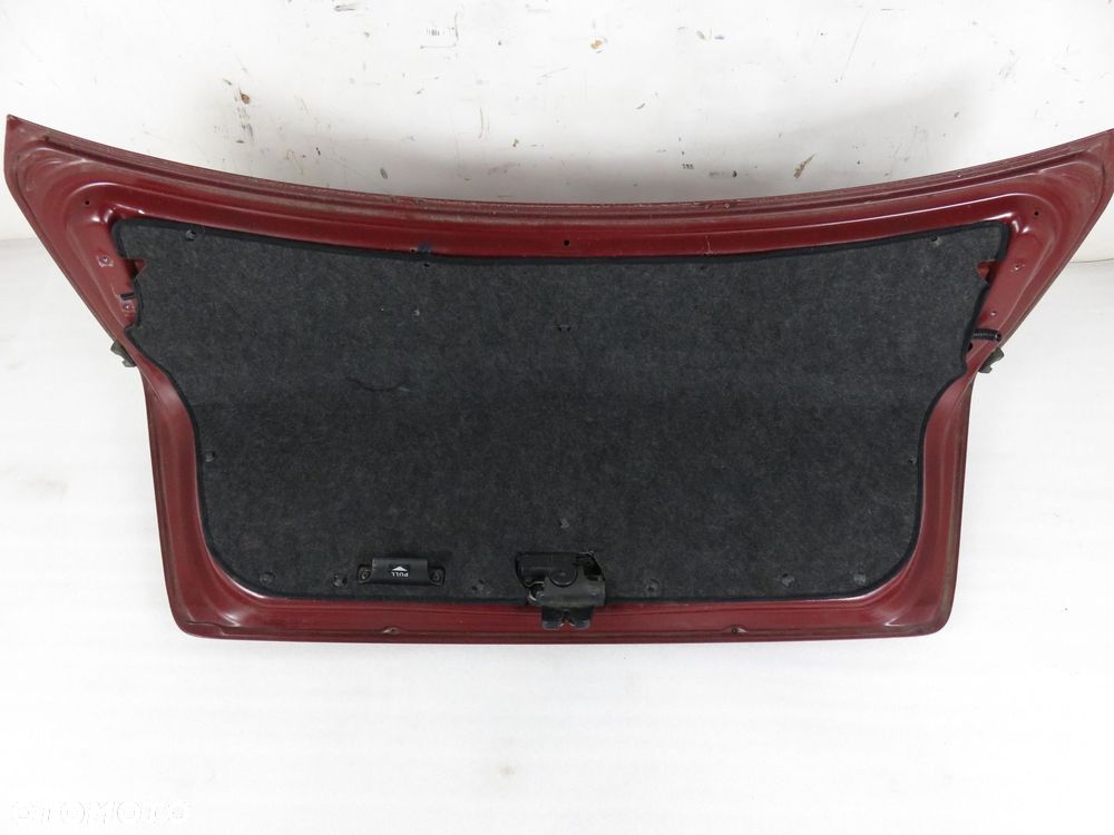 KLAPA BAGAZNIKA LEXUS IS I SEDAN - 4