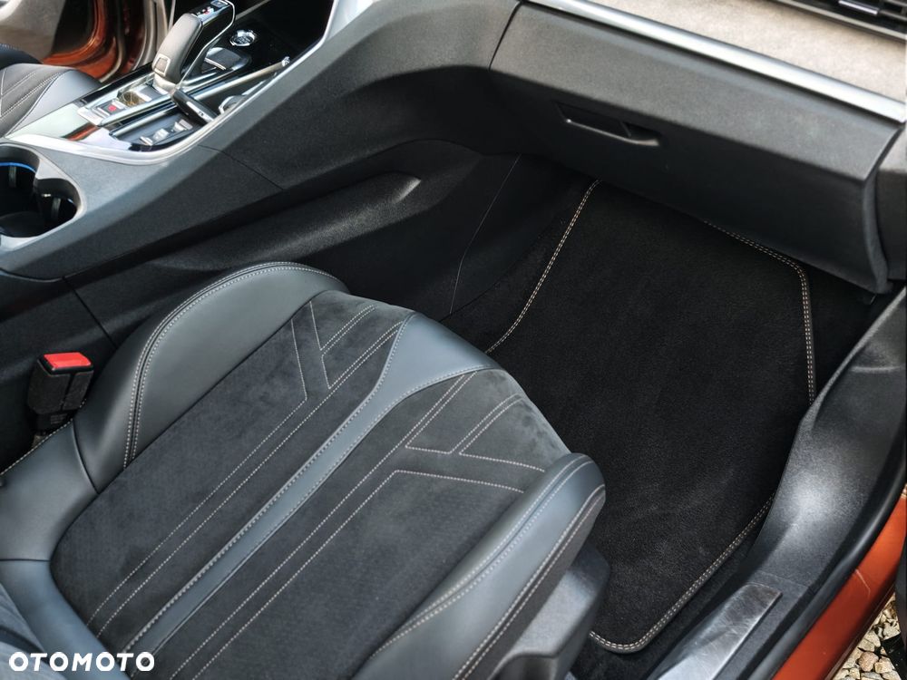 Peugeot 5008 PureTech 180 EAT8 Stop & Start GT - 20
