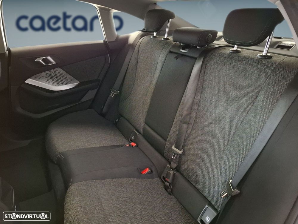 BMW 216 Pack Desportivo M — fotografia 14