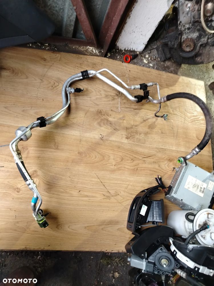 HYUNDAI I30 LIFT  1.4 BENZYNA 09-12 PRZEWODY KLIMY RURKI  KOMPLET WĘŻY KLIMATYZACJI EUROPA - 1