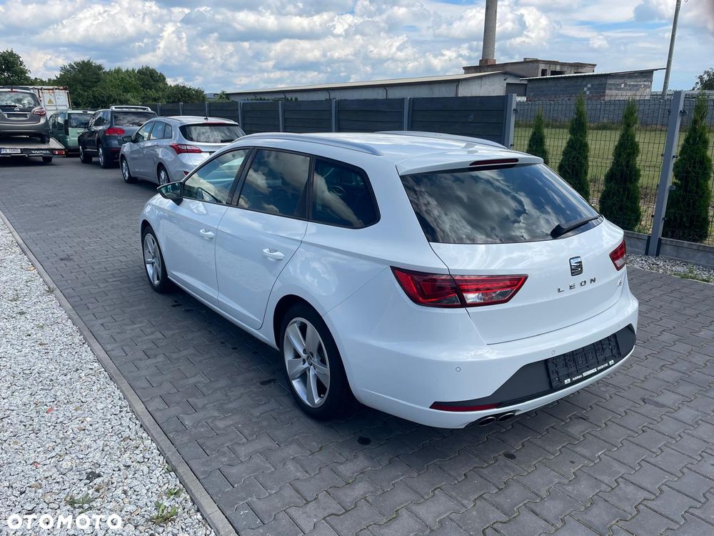 Seat Leon 2.0 TDI DPF DSG FR - 4