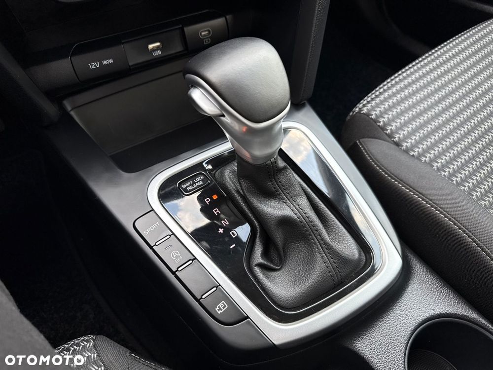 Kia Ceed 1.5 T-GDI M DCT - 16