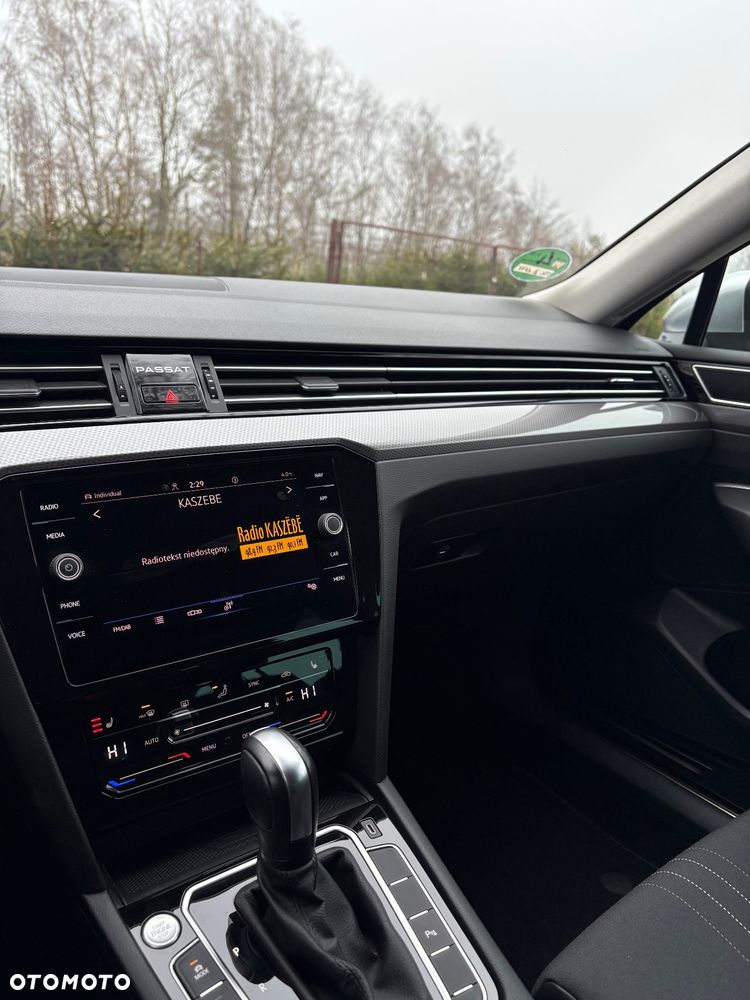 Volkswagen Passat 2.0 TDI 4Mot Elegance DSG - 31