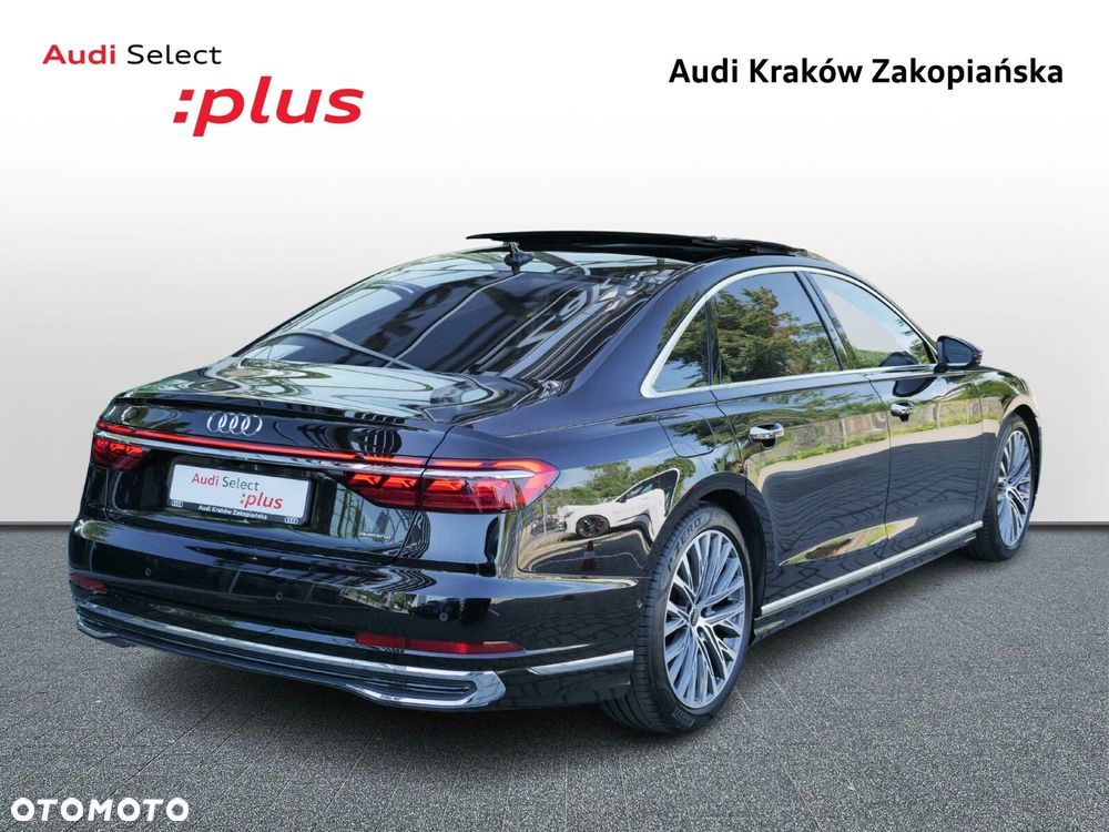 Audi A8 - 7