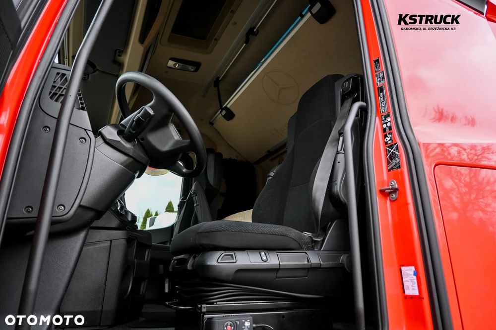 Mercedes-Benz Actros L - 17