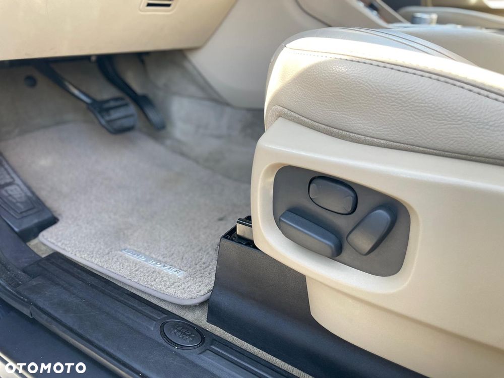 Land Rover Discovery 3.0 SD V6 HSE - 17