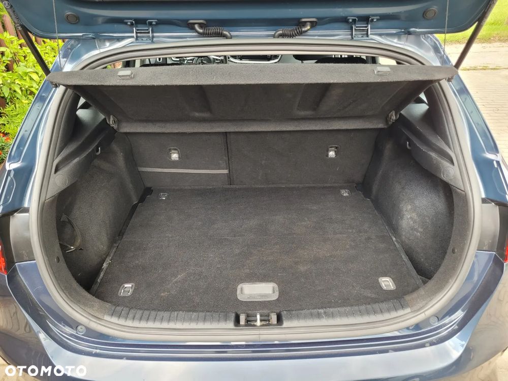 Kia Ceed 1.4 T-GDI L DCT - 10
