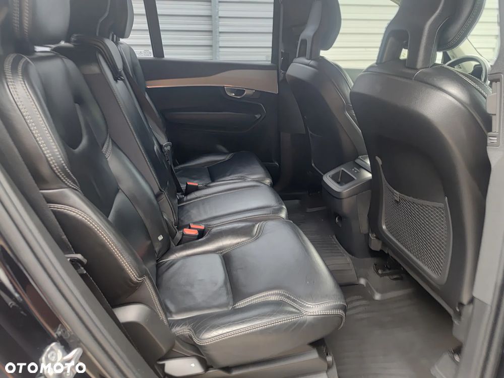 Volvo XC 90 D5 AWD Geartronic Inscription - 25