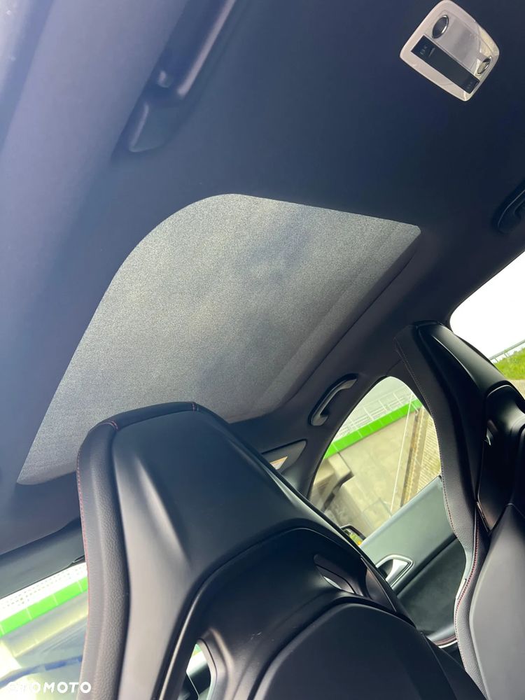 Mercedes-Benz CLA 250 4Matic 7G-DCT Sport - 27