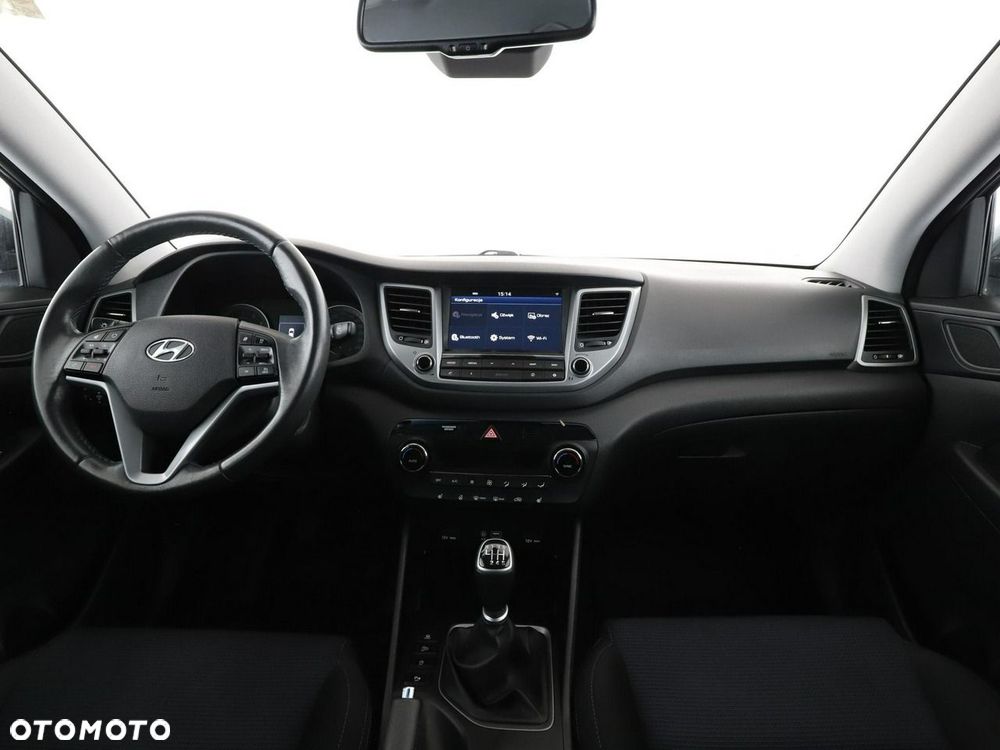 Hyundai Tucson blue 1.6 GDi 2WD Intro Edition - 16