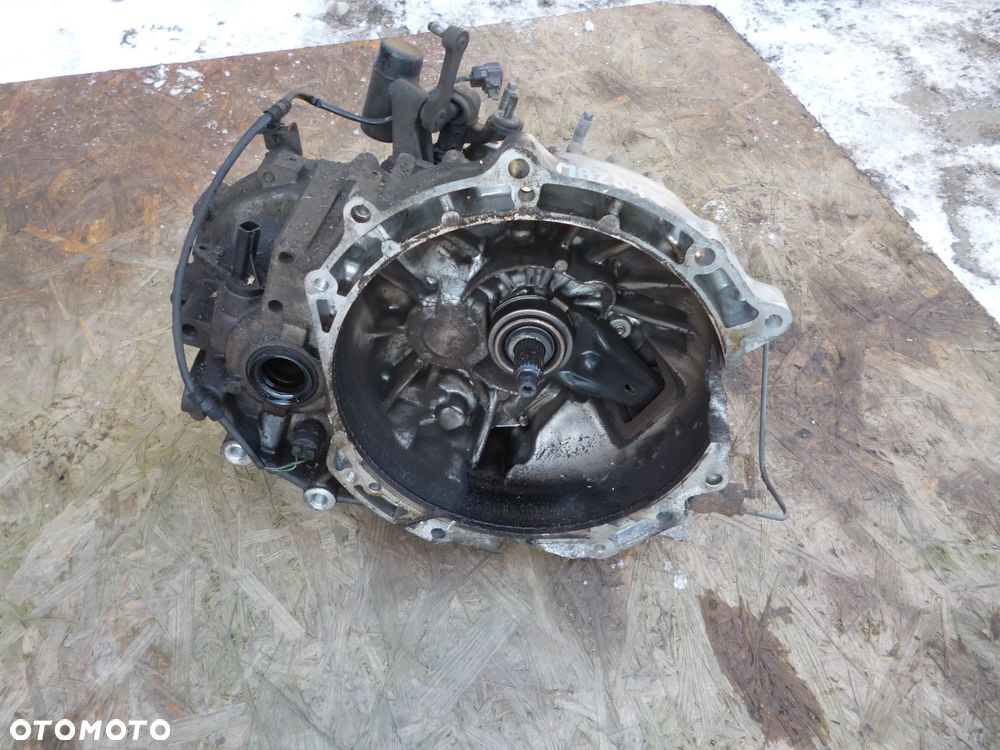 mazda 6 GG 2.3 skrzynia biegów GJ - 3