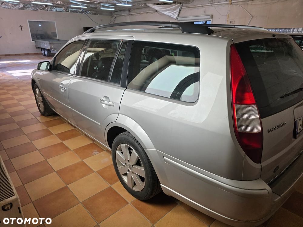 Ford Mondeo 2.0 TDCI Ghia - 6