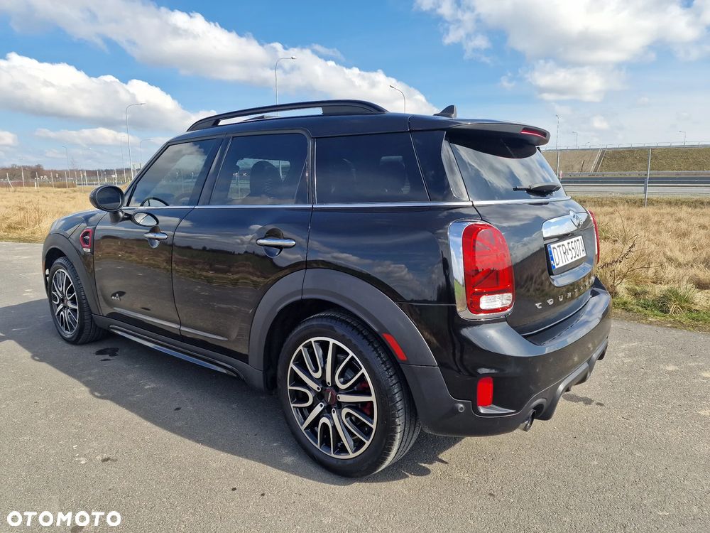 MINI John Cooper Works - 10