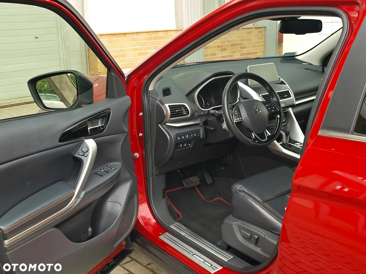 Mitsubishi Eclipse Cross 1.5 T GPF Instyle CVT 4WD - 15