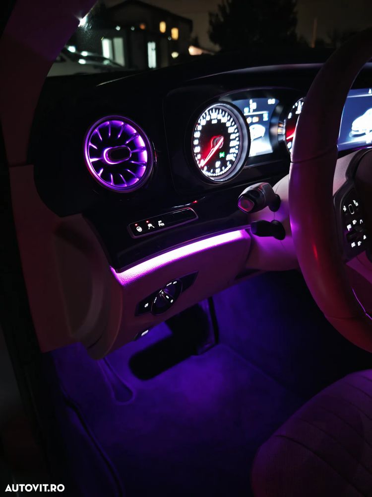 Mercedes-Benz CLS 350 d 4MATIC Aut - 35