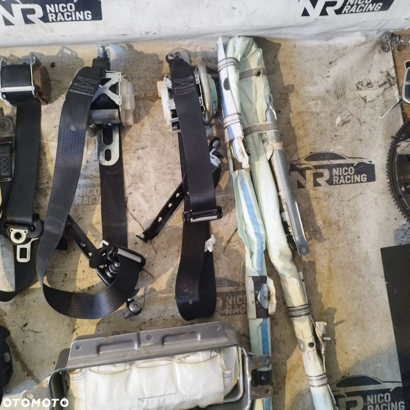 KOMPLET AIRBAG PODUSZKA KIEROWNICA DESKA PASY JEEP GRAND CHEROKEE WK2 - 2